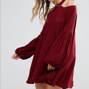Lovely Free People Drift Away cold shoulder tunic